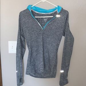 Nike element 3/4 gray zip-up jacket, size XS.